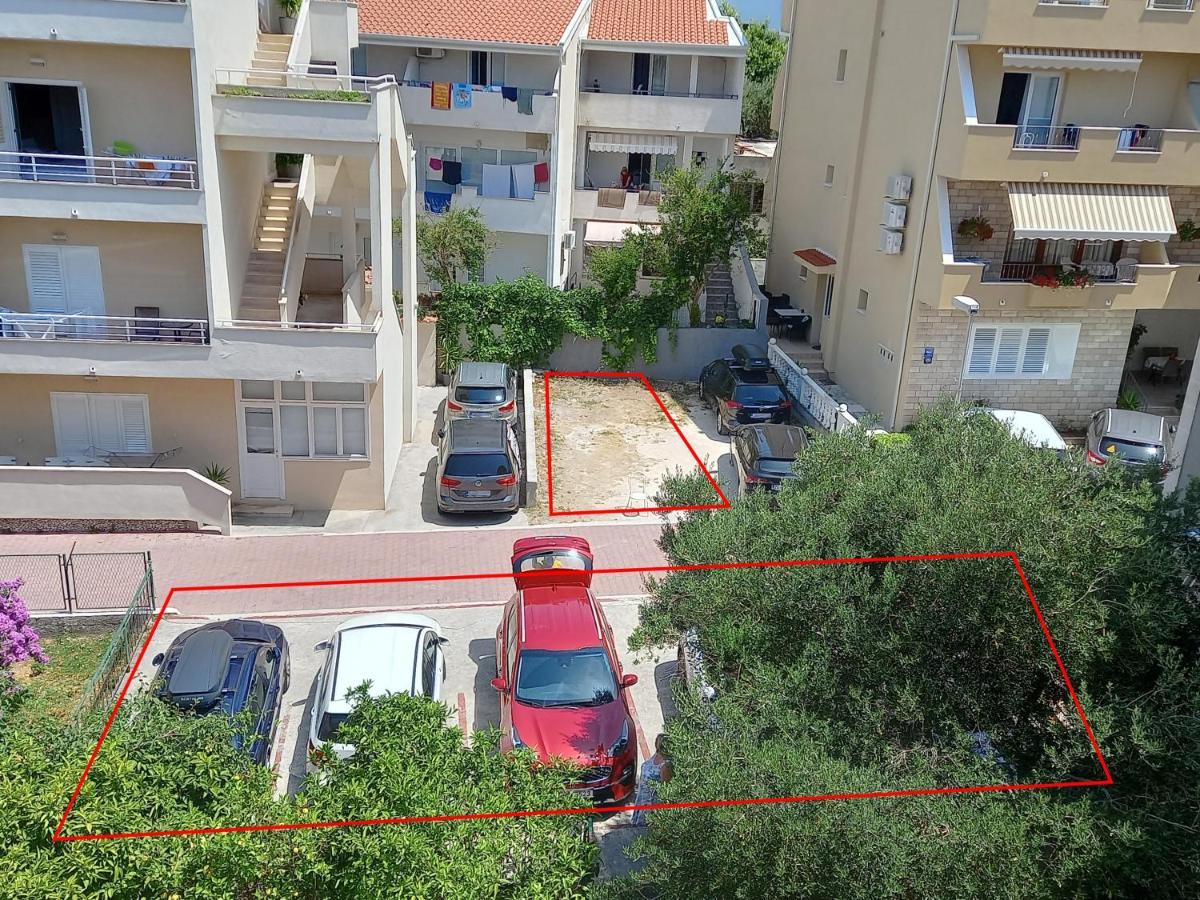 Apartments Jd Tučepi Esterno foto
